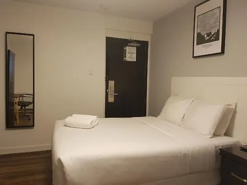 Pembroke Inn Toronto Hotel