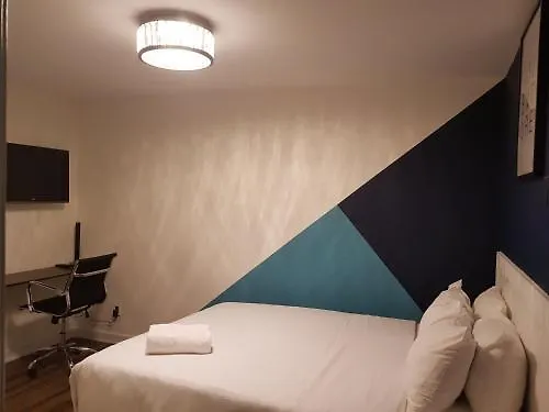 Pembroke Inn Toronto Canada